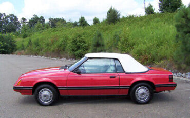 Ford-Mustang-Cabriolet-1983-Red-White-141862-8