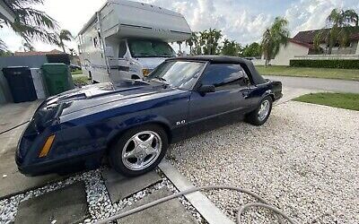 Ford Mustang Cabriolet 1984 à vendre