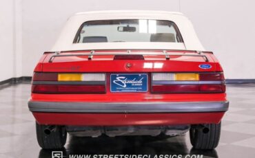 Ford-Mustang-Cabriolet-1986-Red-White-58208-10