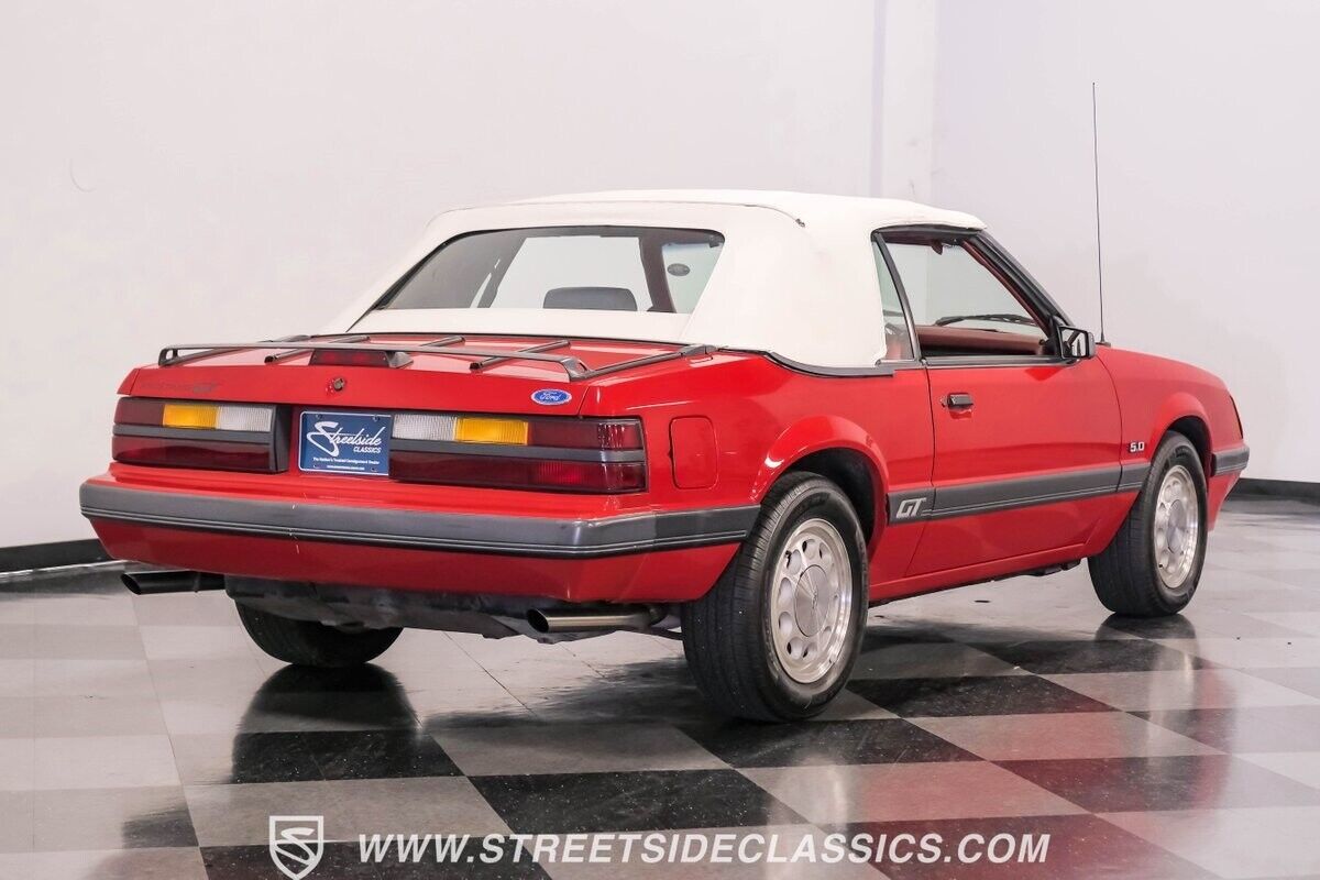 Ford-Mustang-Cabriolet-1986-Red-White-58208-11