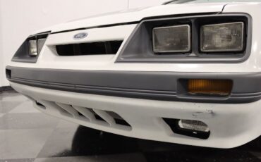 Ford-Mustang-Cabriolet-1986-White-Gray-23706-11