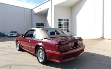 Ford-Mustang-Cabriolet-1987-Red-Beige-pattern-99000-8