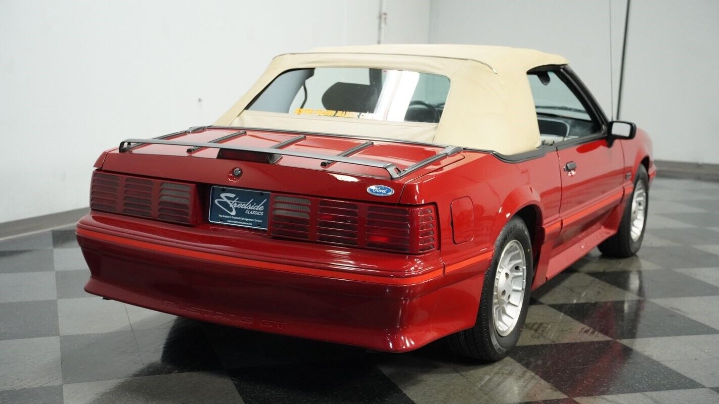 Ford-Mustang-Cabriolet-1988-Red-Sand-Beige-73499-10