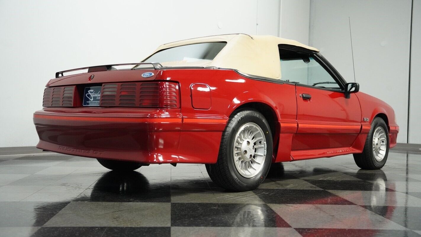 Ford-Mustang-Cabriolet-1988-Red-Sand-Beige-73499-24