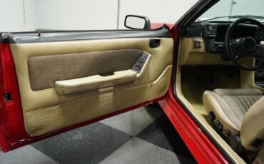 Ford-Mustang-Cabriolet-1988-Red-Sand-Beige-73499-32