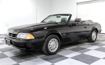 Ford-Mustang-Cabriolet-1989-Black-Black-333-3