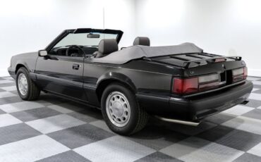 Ford-Mustang-Cabriolet-1989-Black-Black-333-6