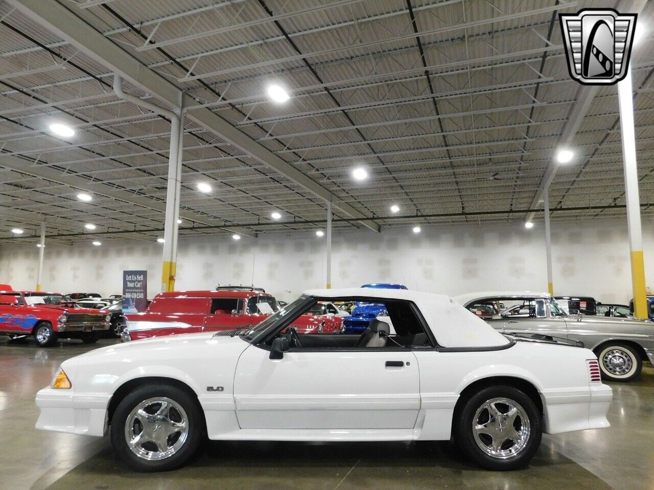 Ford-Mustang-Cabriolet-1990-White-Charcoal-53673-4