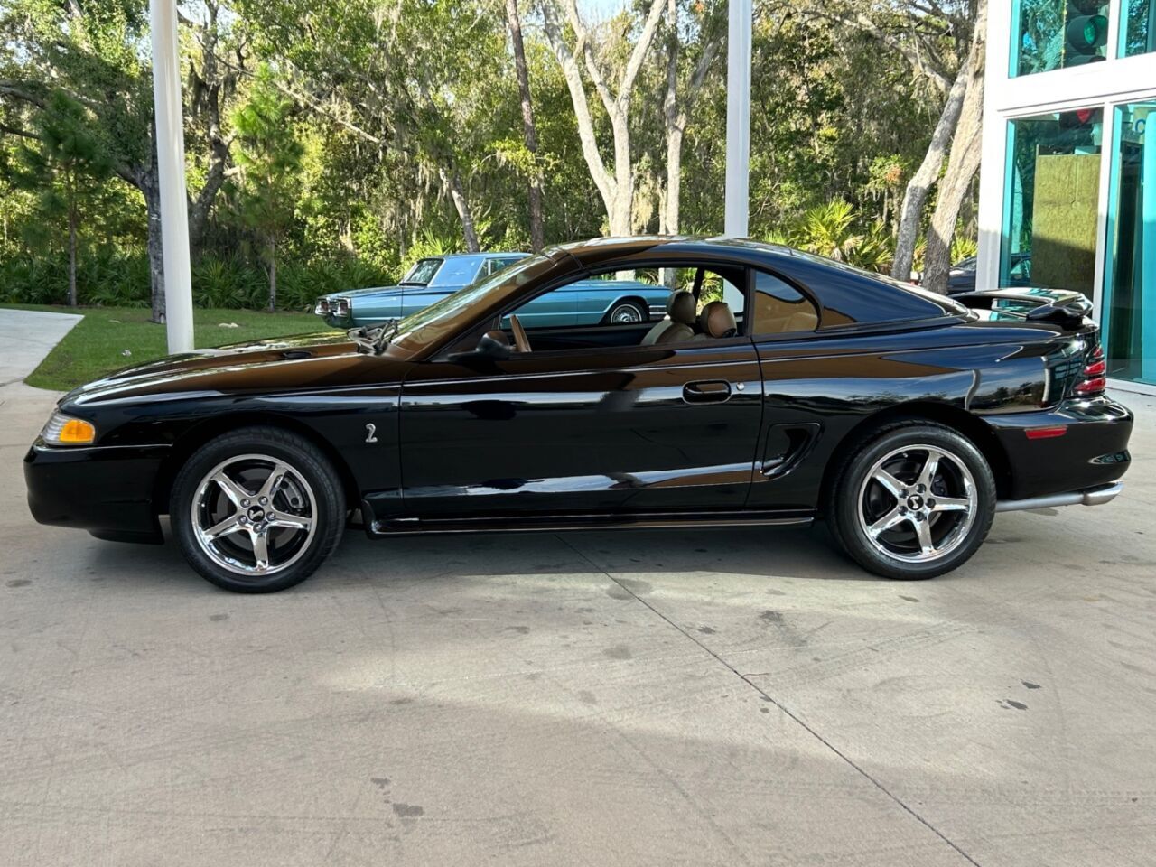 Ford-Mustang-Cabriolet-1995-Black-Brown-123487-10