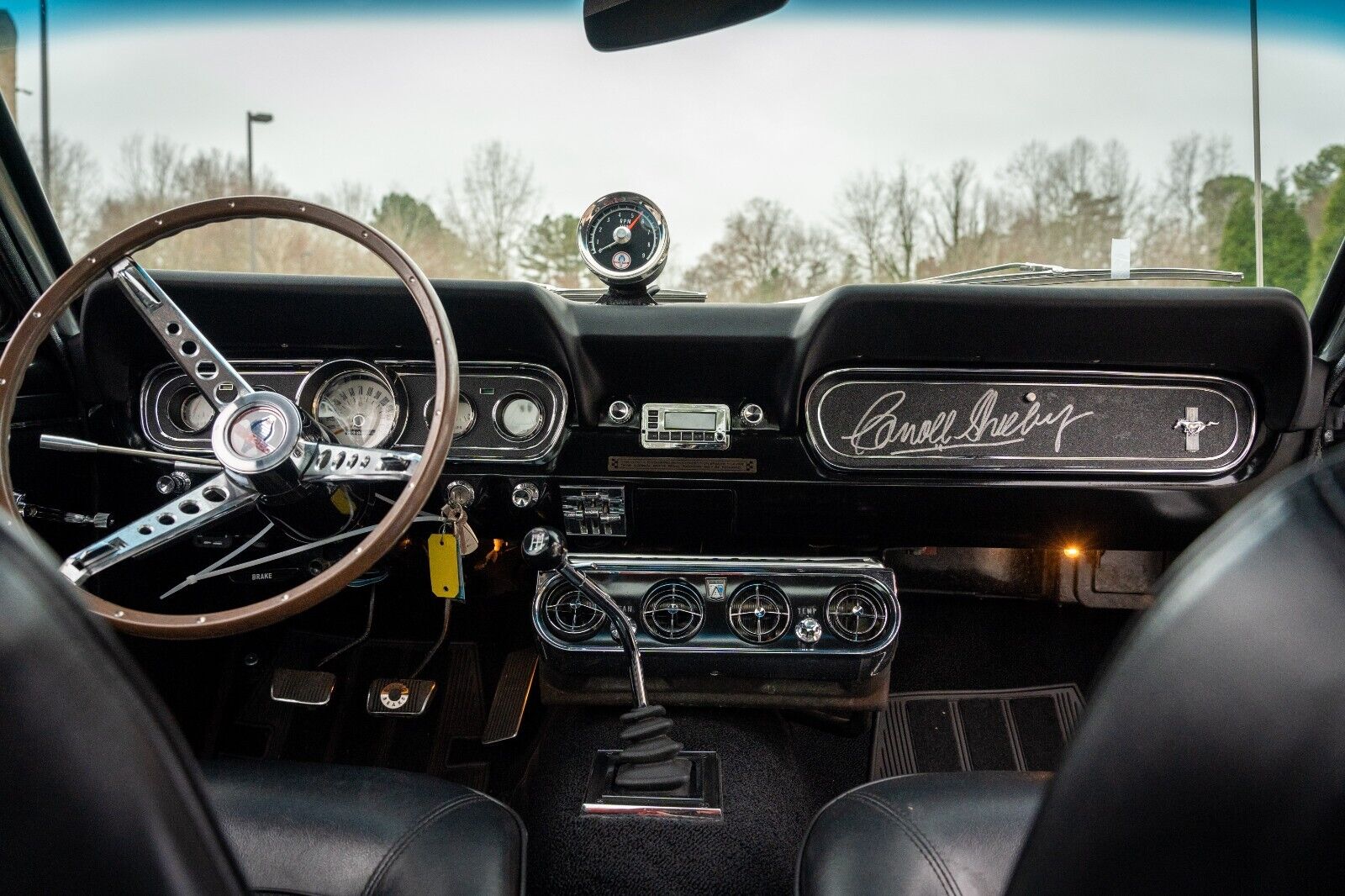 Ford-Mustang-Coupe-1965-Black-6120-12