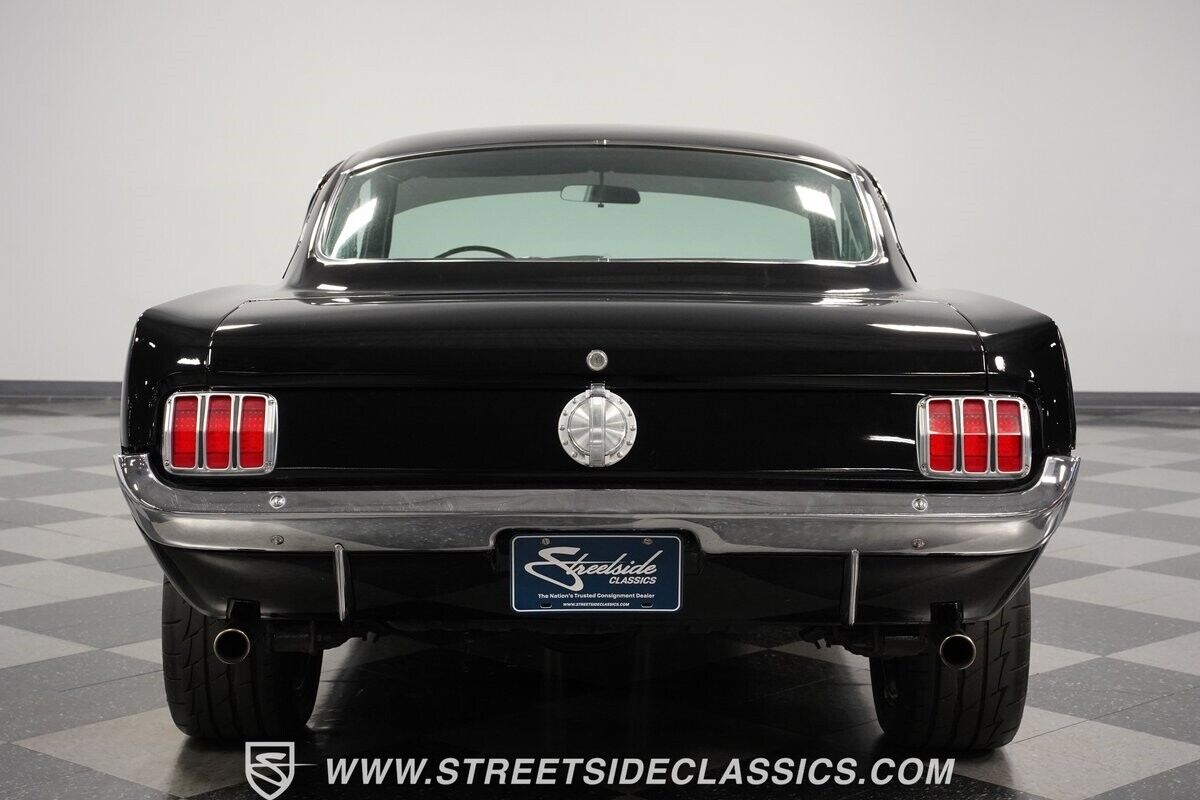 Ford-Mustang-Coupe-1965-Black-Black-11590-10