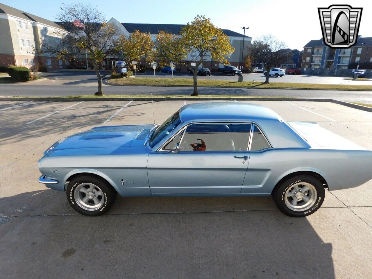 Ford-Mustang-Coupe-1965-Blue-Black-27579-7