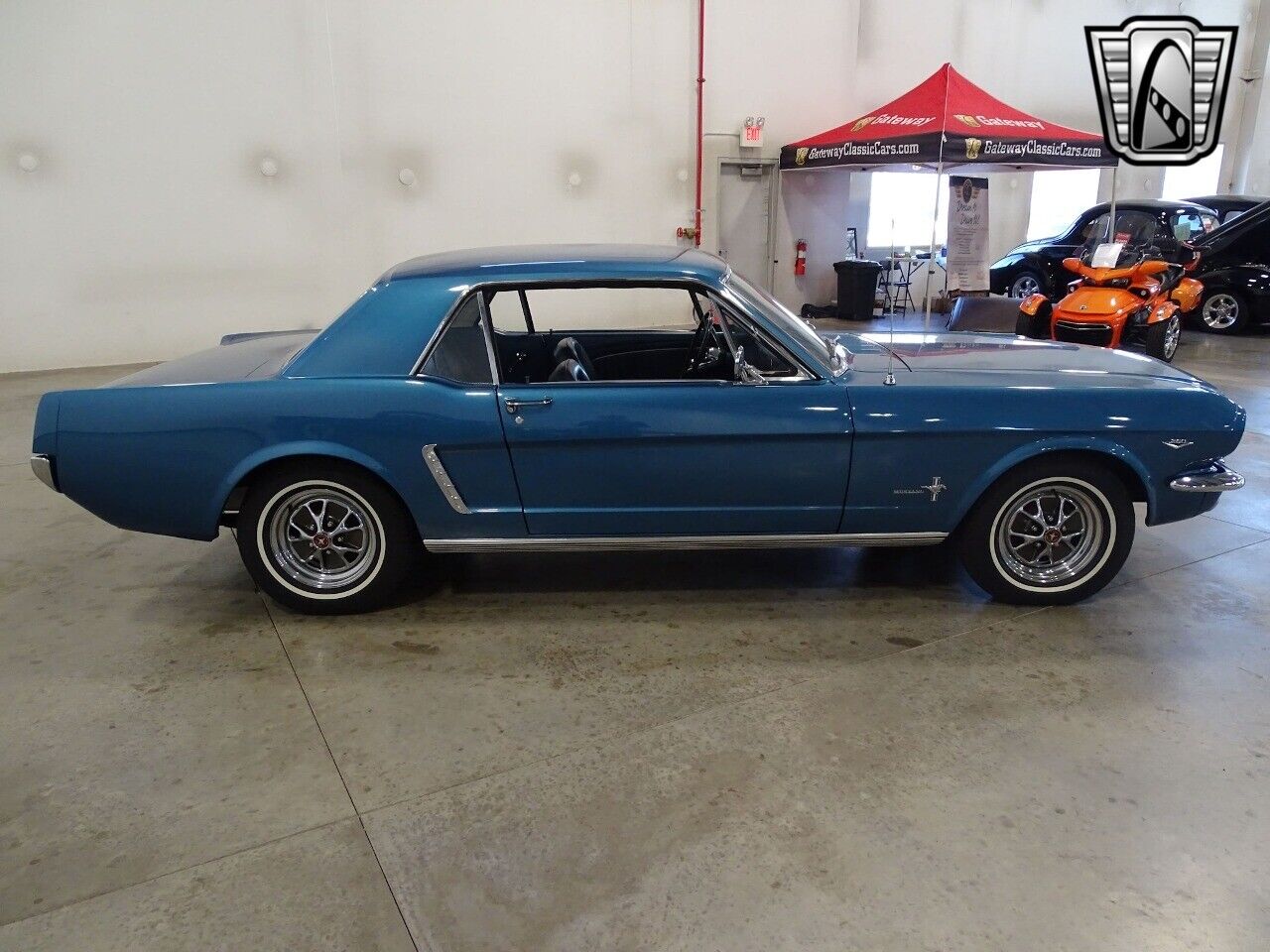 Ford-Mustang-Coupe-1965-Blue-Blue-89496-4