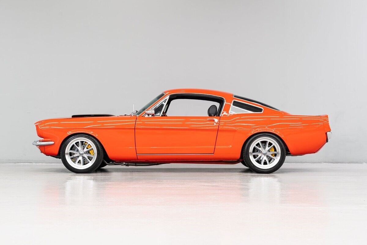 Ford-Mustang-Coupe-1965-Calypso-Coral-Black-16906-2