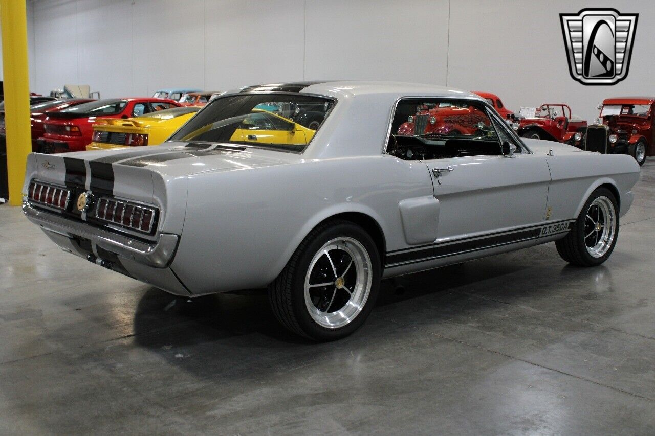 Ford-Mustang-Coupe-1965-Gray-Black-11423-5