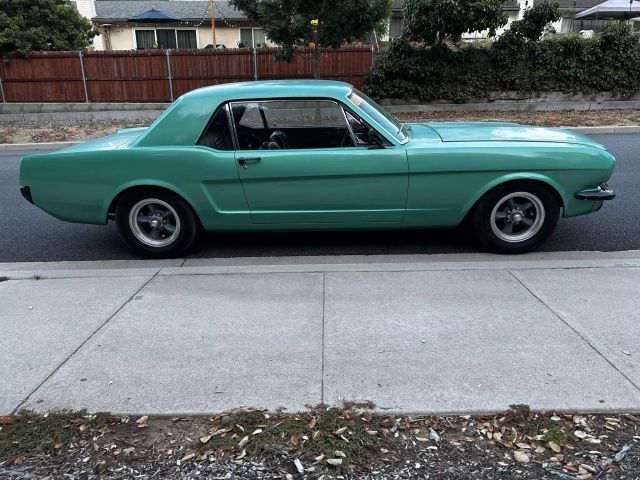 Ford-Mustang-Coupe-1965-Green-Black-5312-11