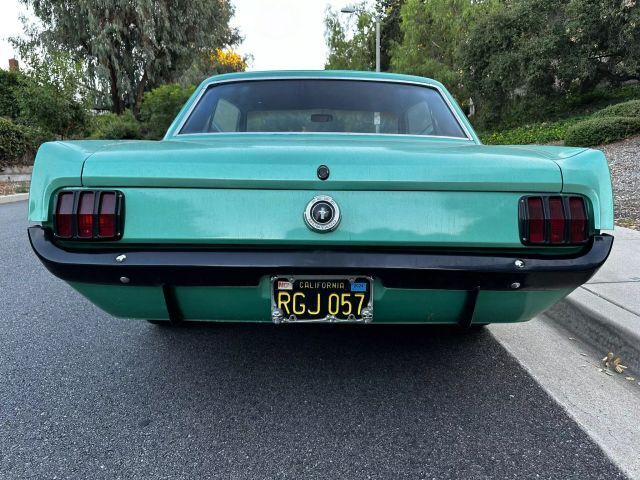 Ford-Mustang-Coupe-1965-Green-Black-5312-30