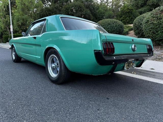 Ford-Mustang-Coupe-1965-Green-Black-5312-4