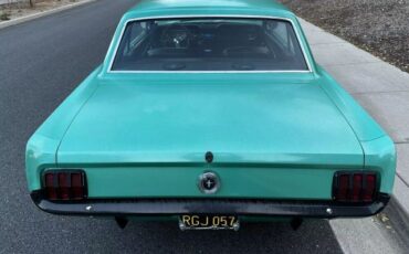 Ford-Mustang-Coupe-1965-Green-Black-5312-6