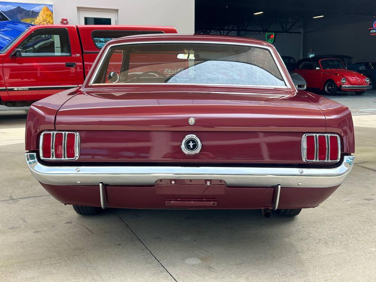 Ford-Mustang-Coupe-1965-Maroon-Black-7941-5