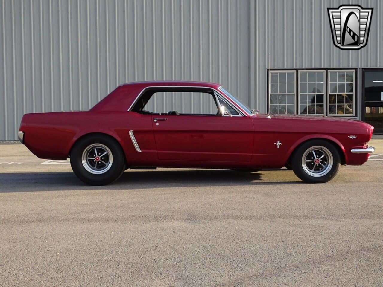 Ford-Mustang-Coupe-1965-Maroon-Black-95342-9