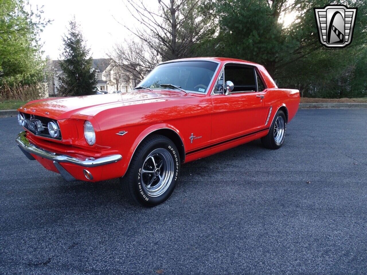 Ford-Mustang-Coupe-1965-Orange-Black-132323-2