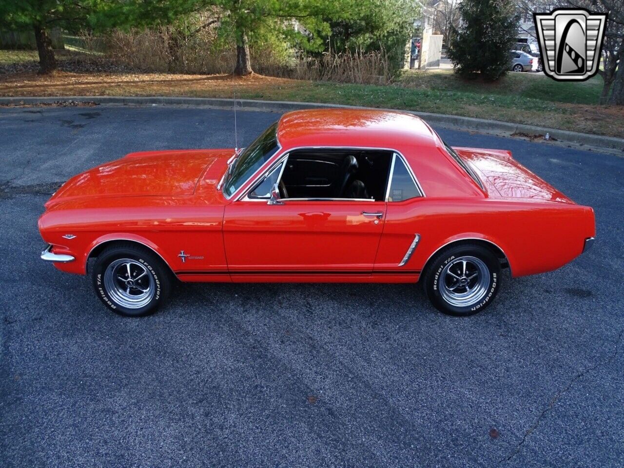 Ford-Mustang-Coupe-1965-Orange-Black-132323-3