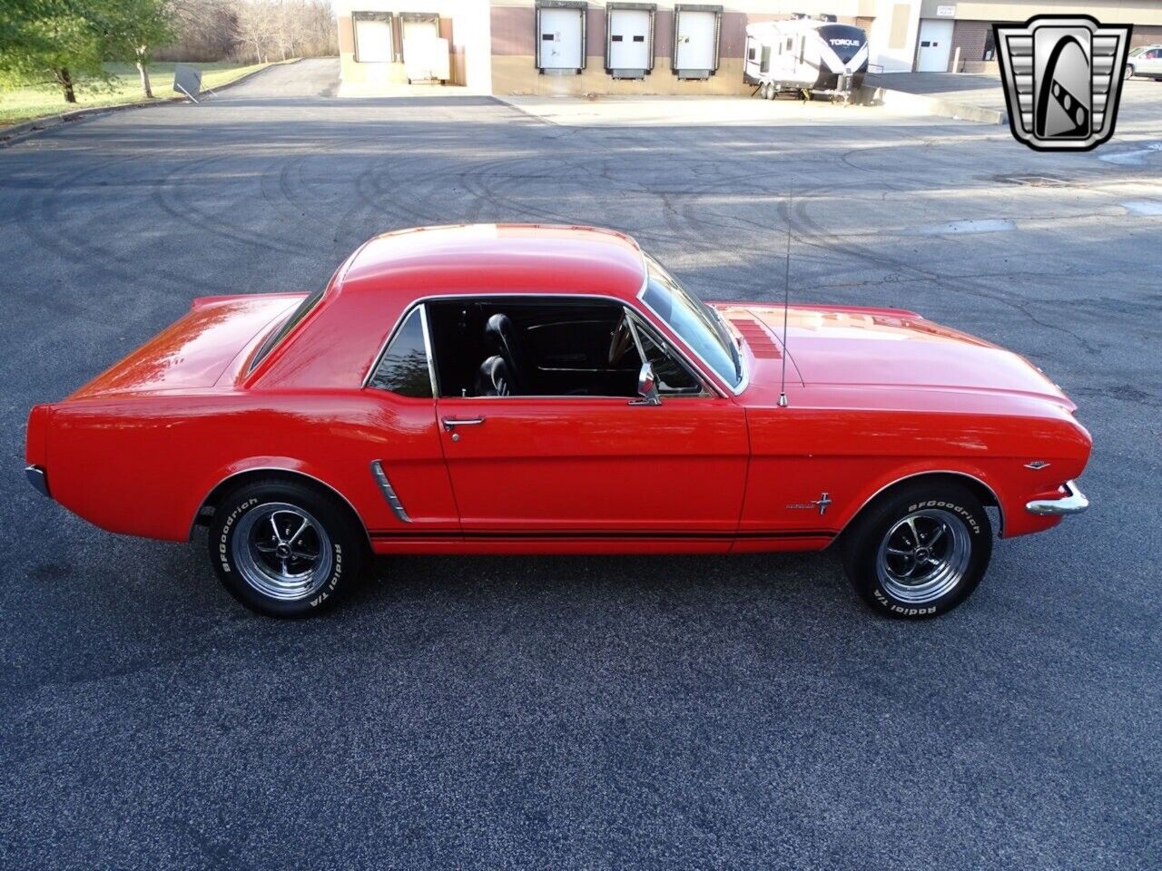 Ford-Mustang-Coupe-1965-Orange-Black-132323-7