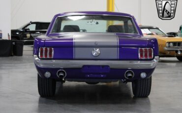 Ford-Mustang-Coupe-1965-Purple-Black-3236-11