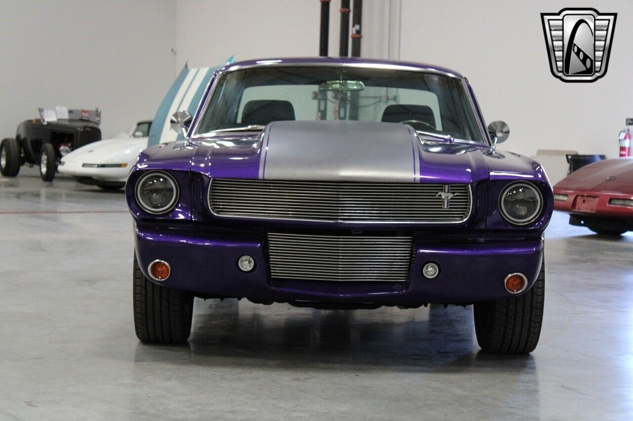 Ford-Mustang-Coupe-1965-Purple-Black-3236-4