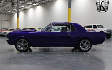 Ford-Mustang-Coupe-1965-Purple-Black-3236-8