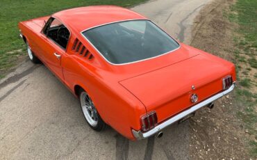 Ford-Mustang-Coupe-1965-Red-Black-17424-2