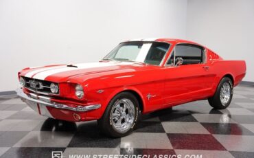 Ford-Mustang-Coupe-1965-Red-Black-31694-5