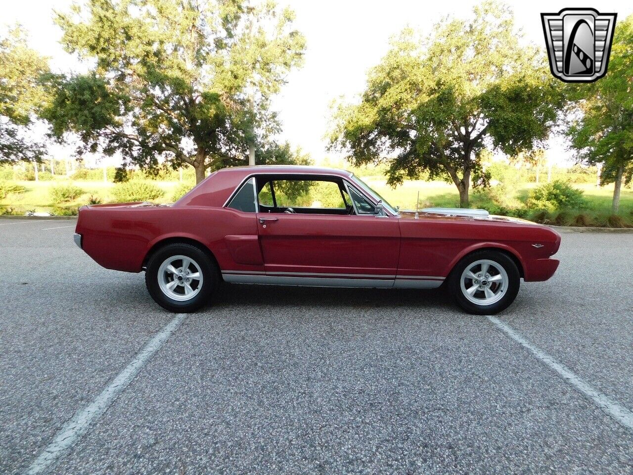 Ford-Mustang-Coupe-1965-Red-Black-32105-3