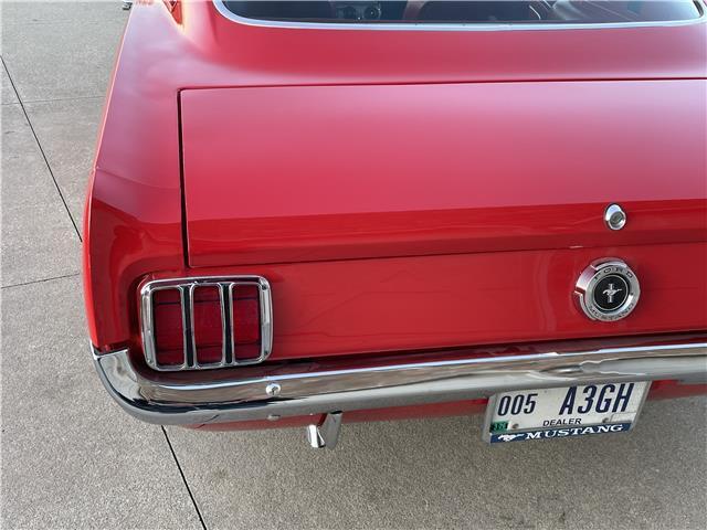 Ford-Mustang-Coupe-1965-Red-Red-2253-30