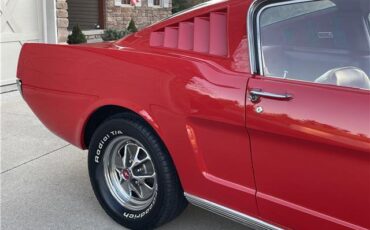 Ford-Mustang-Coupe-1965-Red-Red-2253-33