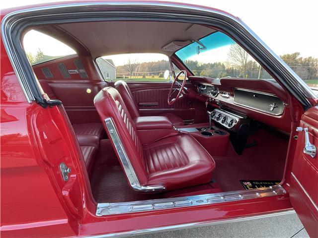 Ford-Mustang-Coupe-1965-Red-Red-2253-38