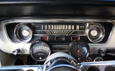 Ford-Mustang-Coupe-1965-White-White-54525-9