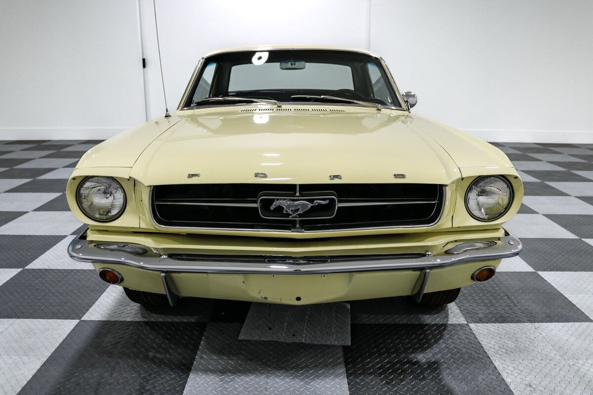 Ford-Mustang-Coupe-1965-Yellow-Black-106675-1