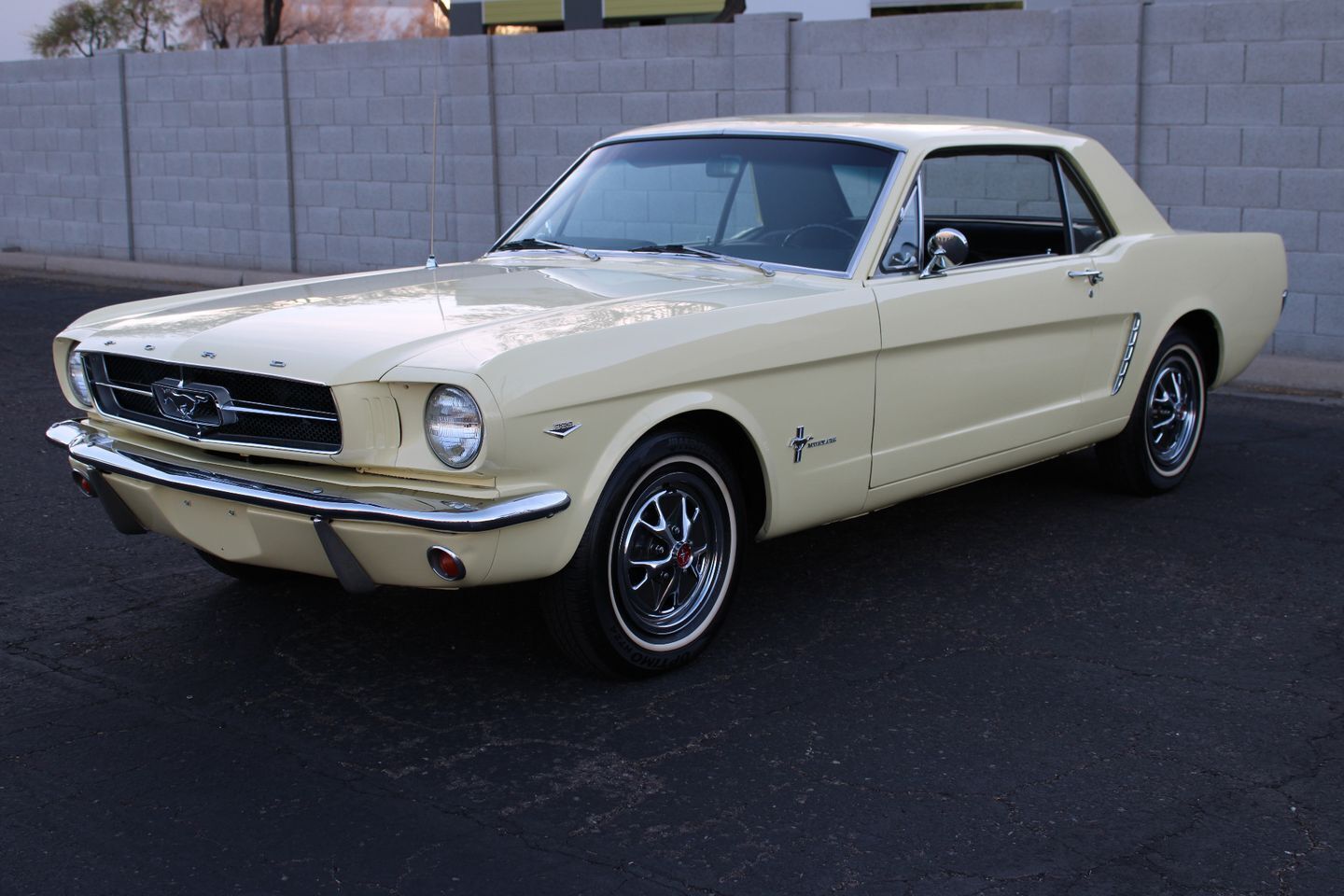 Ford-Mustang-Coupe-1965-Yellow-Black-86034-10