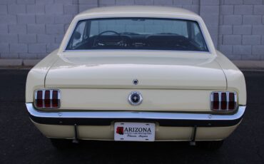 Ford-Mustang-Coupe-1965-Yellow-Black-86034-21