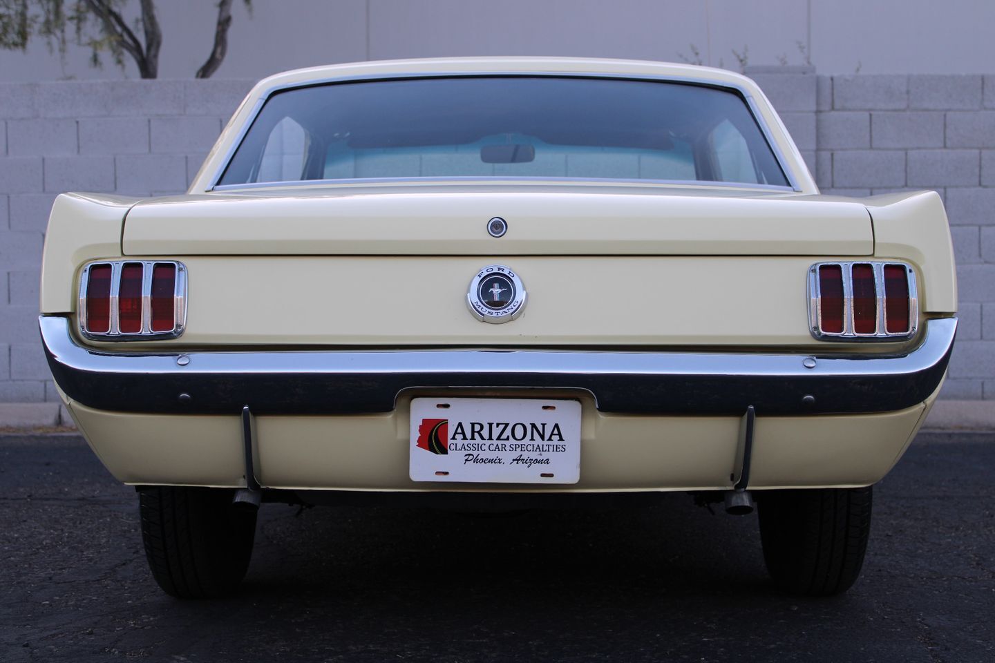 Ford-Mustang-Coupe-1965-Yellow-Black-86034-22