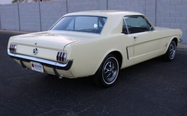 Ford-Mustang-Coupe-1965-Yellow-Black-86034-24