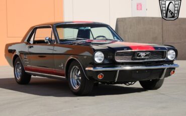 Ford-Mustang-Coupe-1966-Black-Black-3985-5