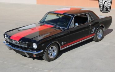 Ford-Mustang-Coupe-1966-Black-Black-3985-8