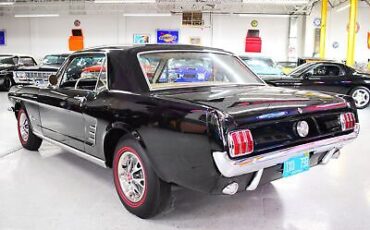 Ford-Mustang-Coupe-1966-Black-Tan-161100-16