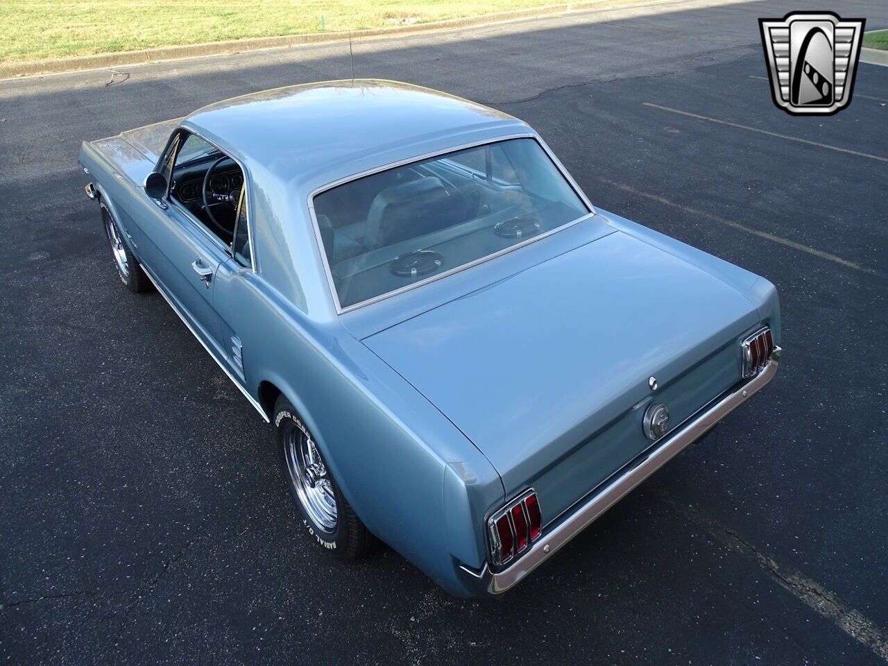 Ford-Mustang-Coupe-1966-Blue-Blue-175418-4