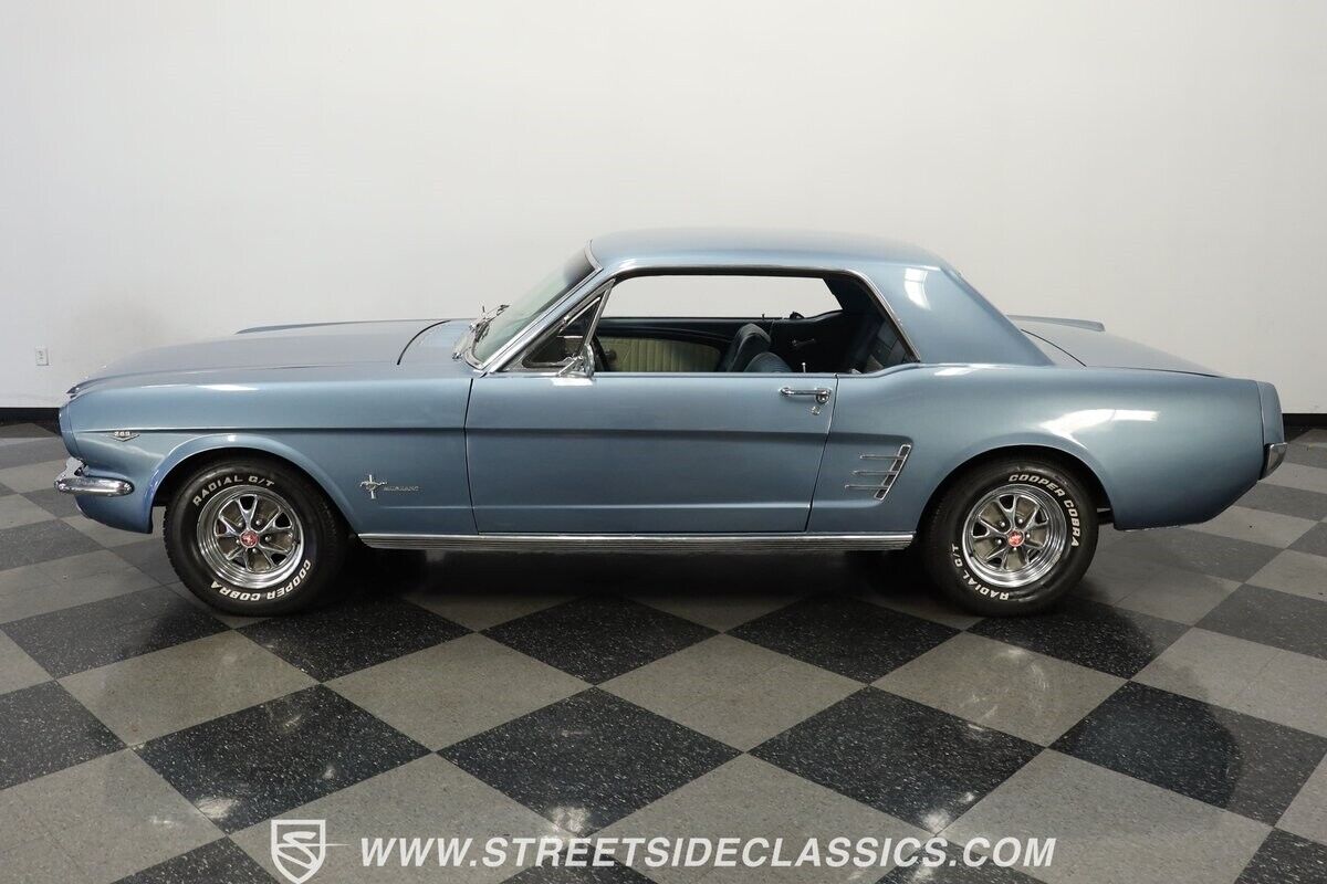 Ford-Mustang-Coupe-1966-Blue-Blue-85216-2