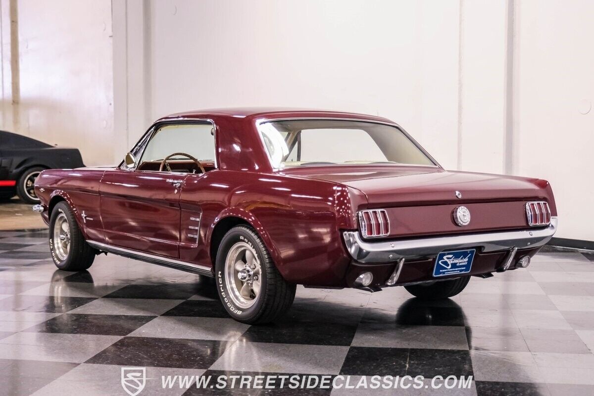 Ford-Mustang-Coupe-1966-Burgundy-Parchment-32684-8