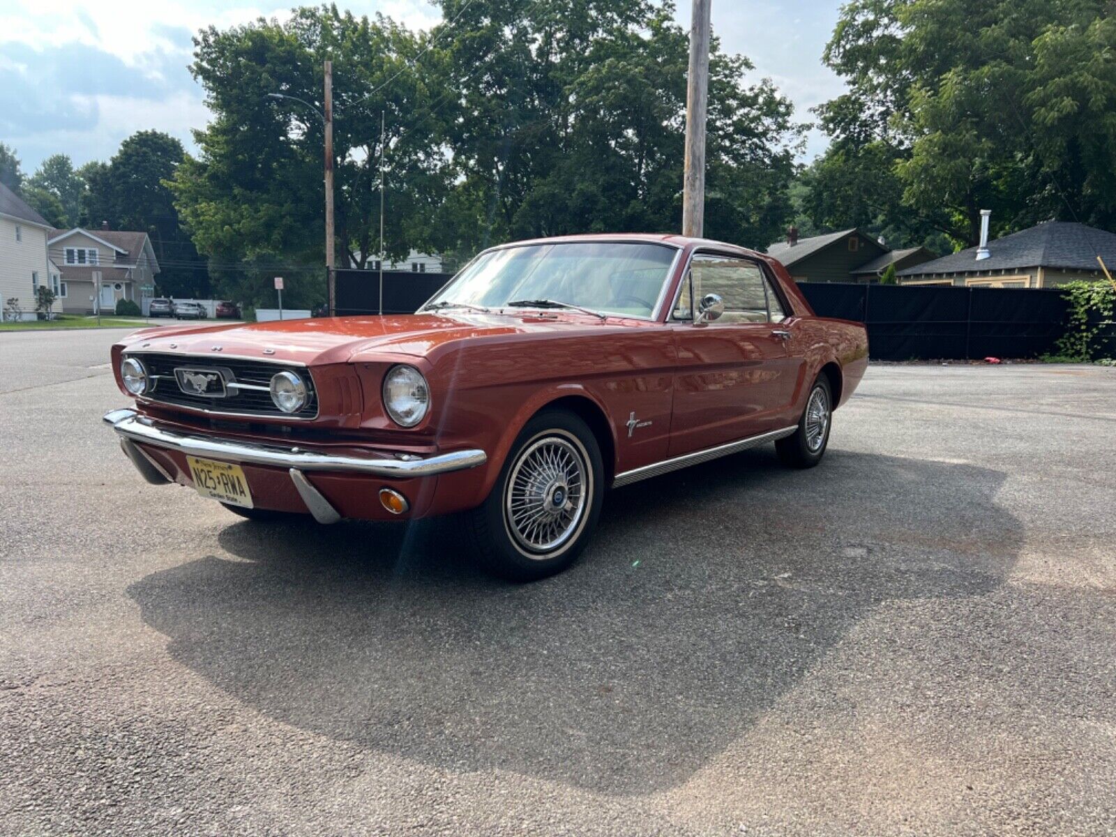 Ford-Mustang-Coupe-1966-Emberglo-Tan-105269-2